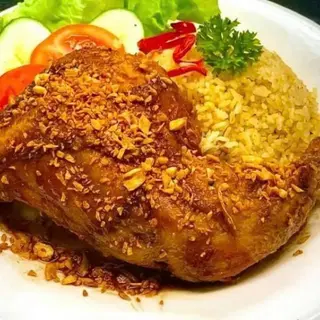 Ảnh đại diện Cơm Gà Hai Chiến - Quốc Lộ 1A