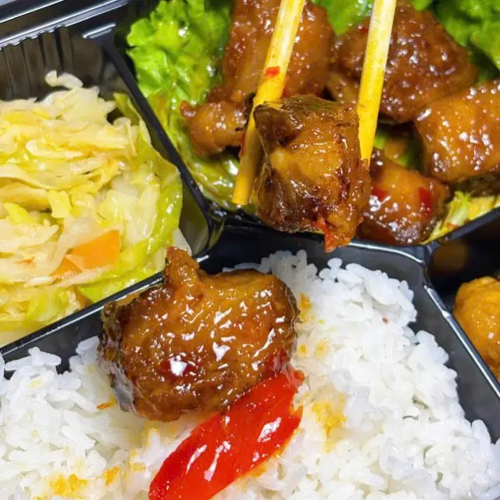Ảnh bìa Cơm Ngon HIZONE - Xuân Diệu