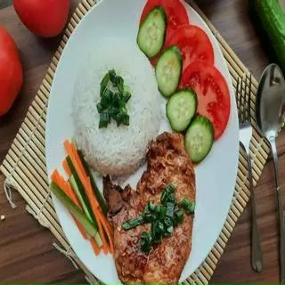 Ảnh đại diện Cơm Tấm & Bún Thịt Nướng Xíu Mỹ - Nguyễn Sơn