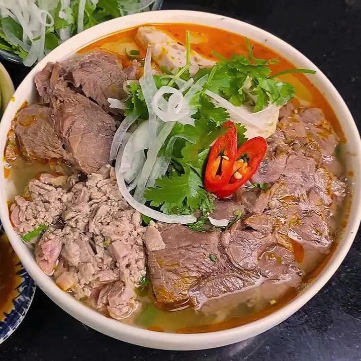 Ảnh bìa Bún Bò - Tỉnh Lộ 10