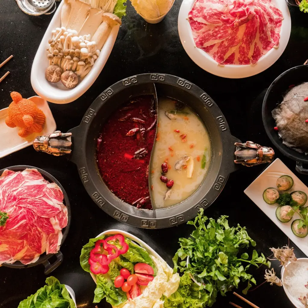 Ảnh bìa Labubu - Lẩu Trung Quốc MaLaTang - Nguyễn Văn Tuyết