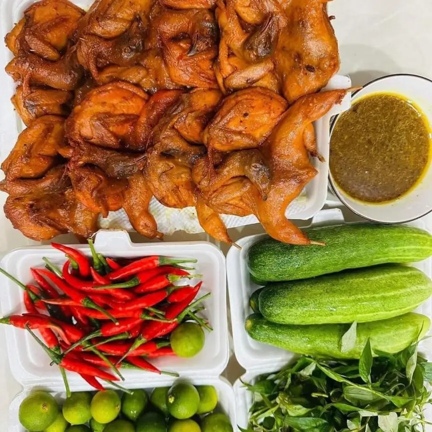 Ảnh bìa Cút Chiên Bơ - Phạm Văn Chiêu