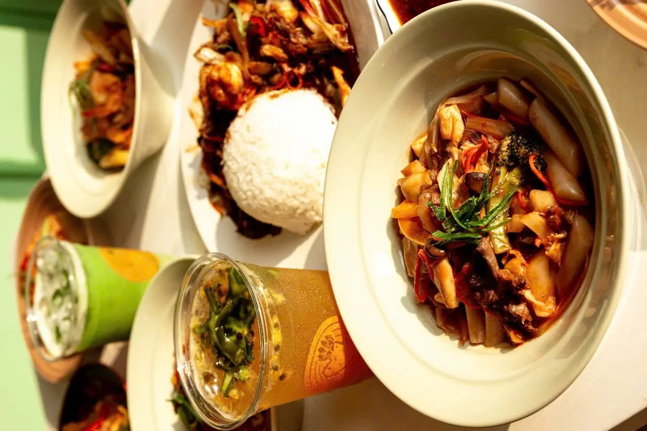 Ảnh bìa Xào Sốt Trà Linh - Thống Nhất