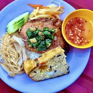 Ảnh đại diện Cơm Tấm & Cháo Lòng Cô Năm - Kinh Dương Vương