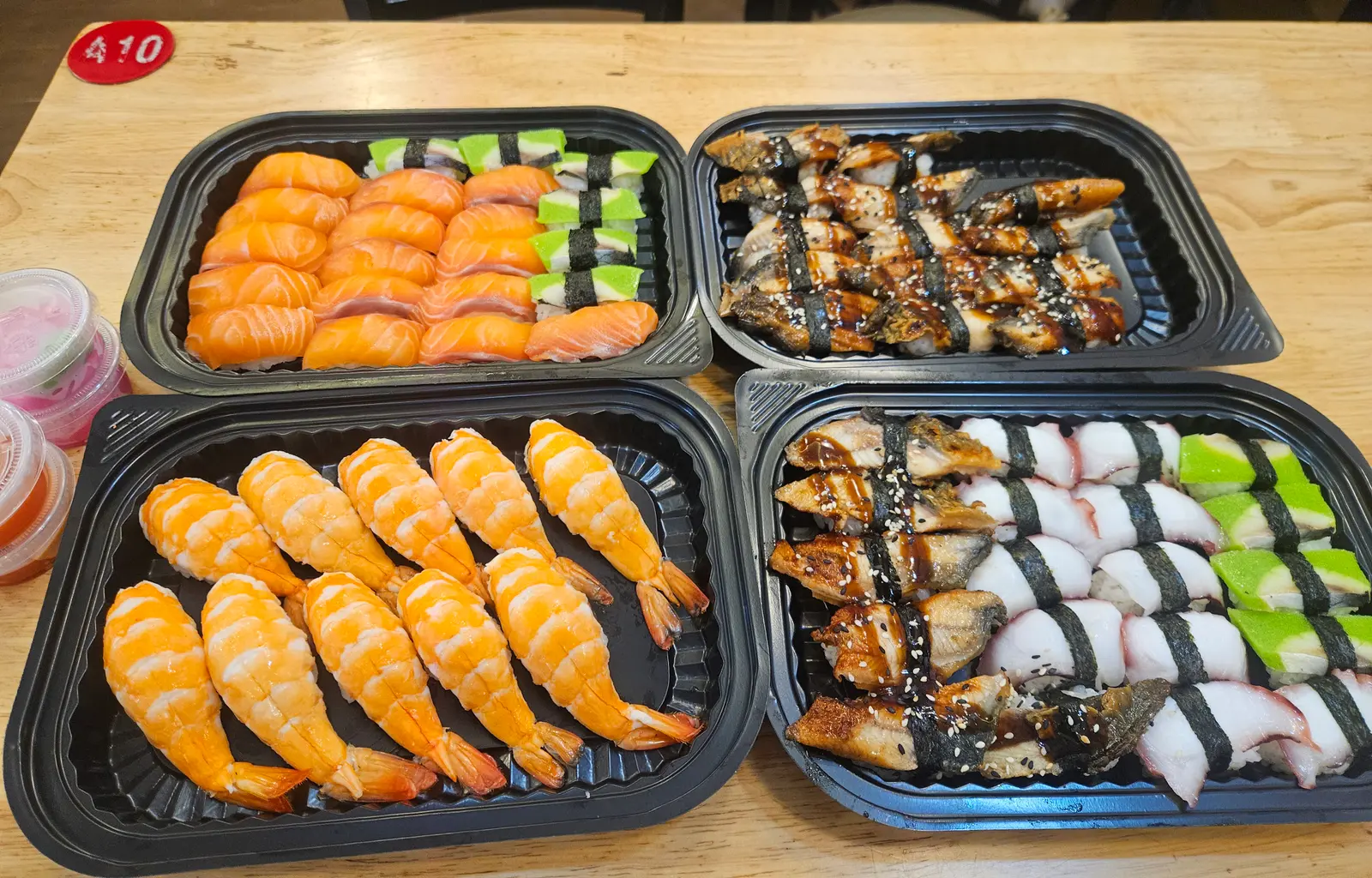 Ảnh bìa Mr. Tôm - Sushi Đường Phố - Nguyễn Văn Lượng