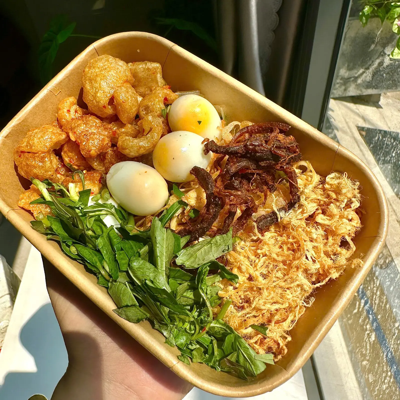 Ảnh bìa ĂN VẶT PHI PHI - Nguyễn Văn Khối