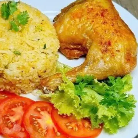 Ảnh bìa Cơm Gà Nhà Mai - Lĩnh Nam