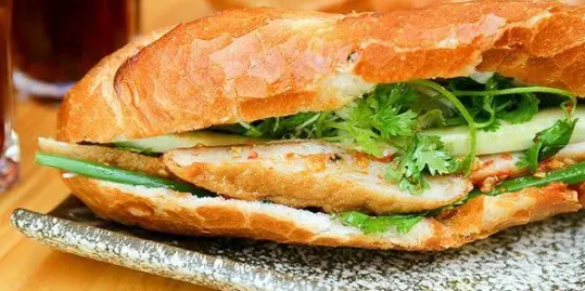 Ảnh bìa Bánh Mì Chả Cá & Bún Nước Tương Cô 3 - Lý Thường Kiệt 