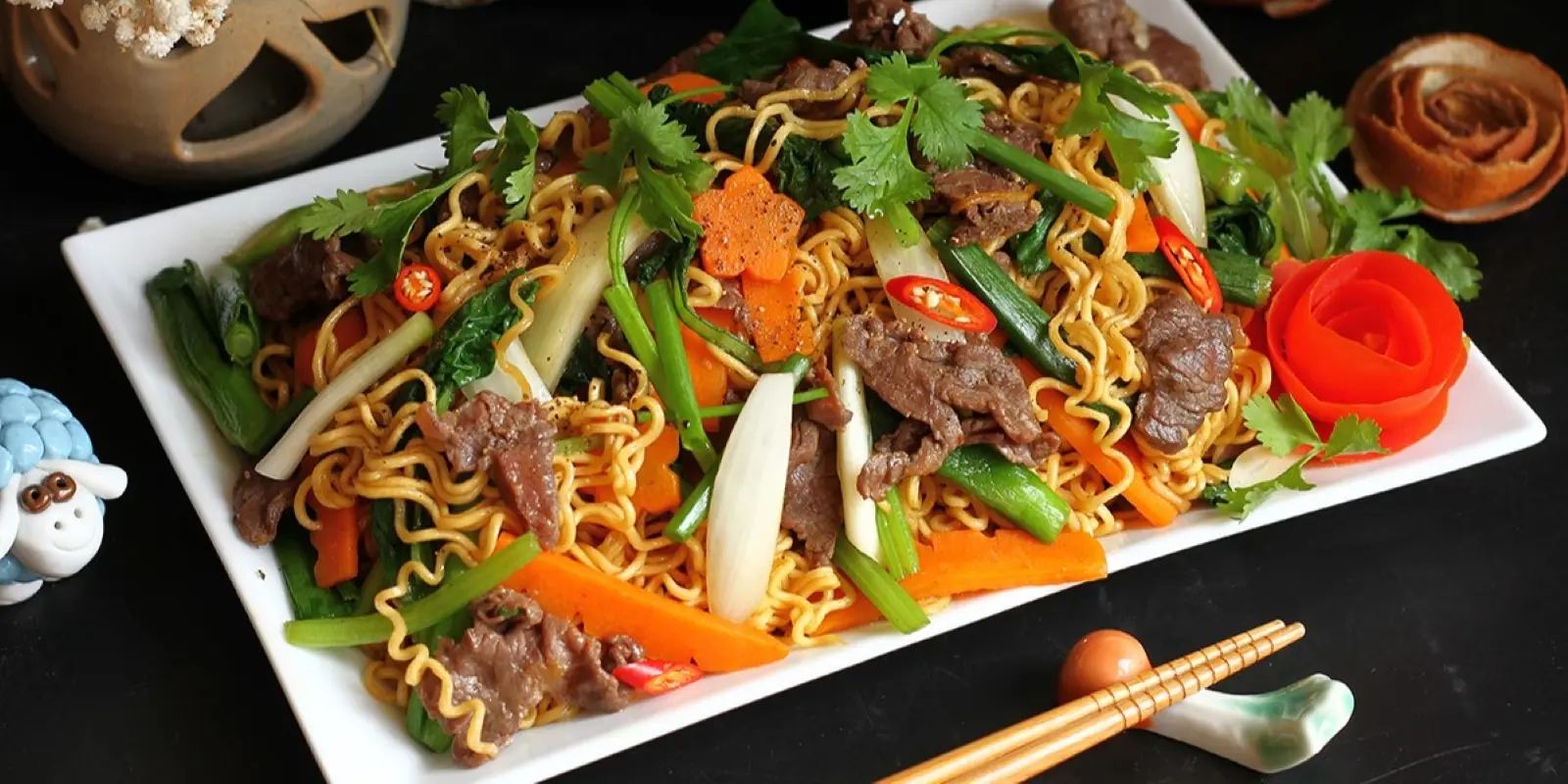 Ảnh bìa Quỳnh Liên - Mì Xào Bò, Mì Trộn & Sinh Tố - Đường 1A