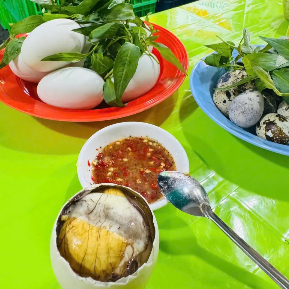 Ảnh bìa Vịt Lộn Chín 78 - Hồng Lạc