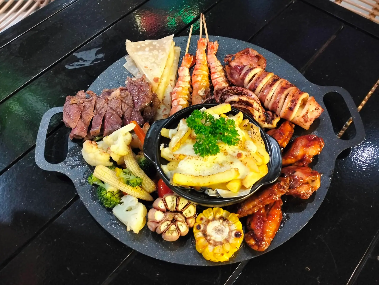 Ảnh bìa Ẩm Thực Boozing Boozing - Hai Bà Trưng