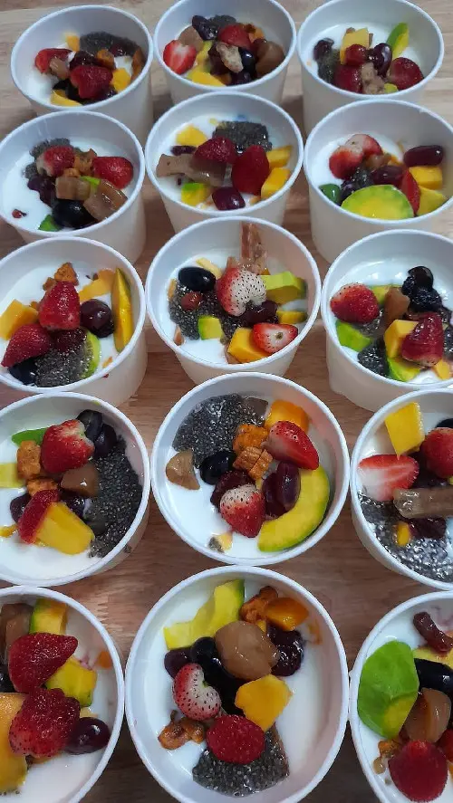 Ảnh bìa Leon Food & Drink - Chè & Mỳ Quảng - Nguyễn Hoàng Tôn