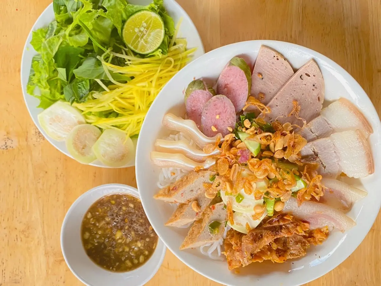 Ảnh bìa Đặc Sản Bình Định - Bún Mắm Nêm - Trần Bá Giao