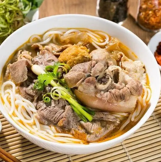Ảnh bìa Bún Giò Heo Quê Mình - Cách Mạng Tháng Tám