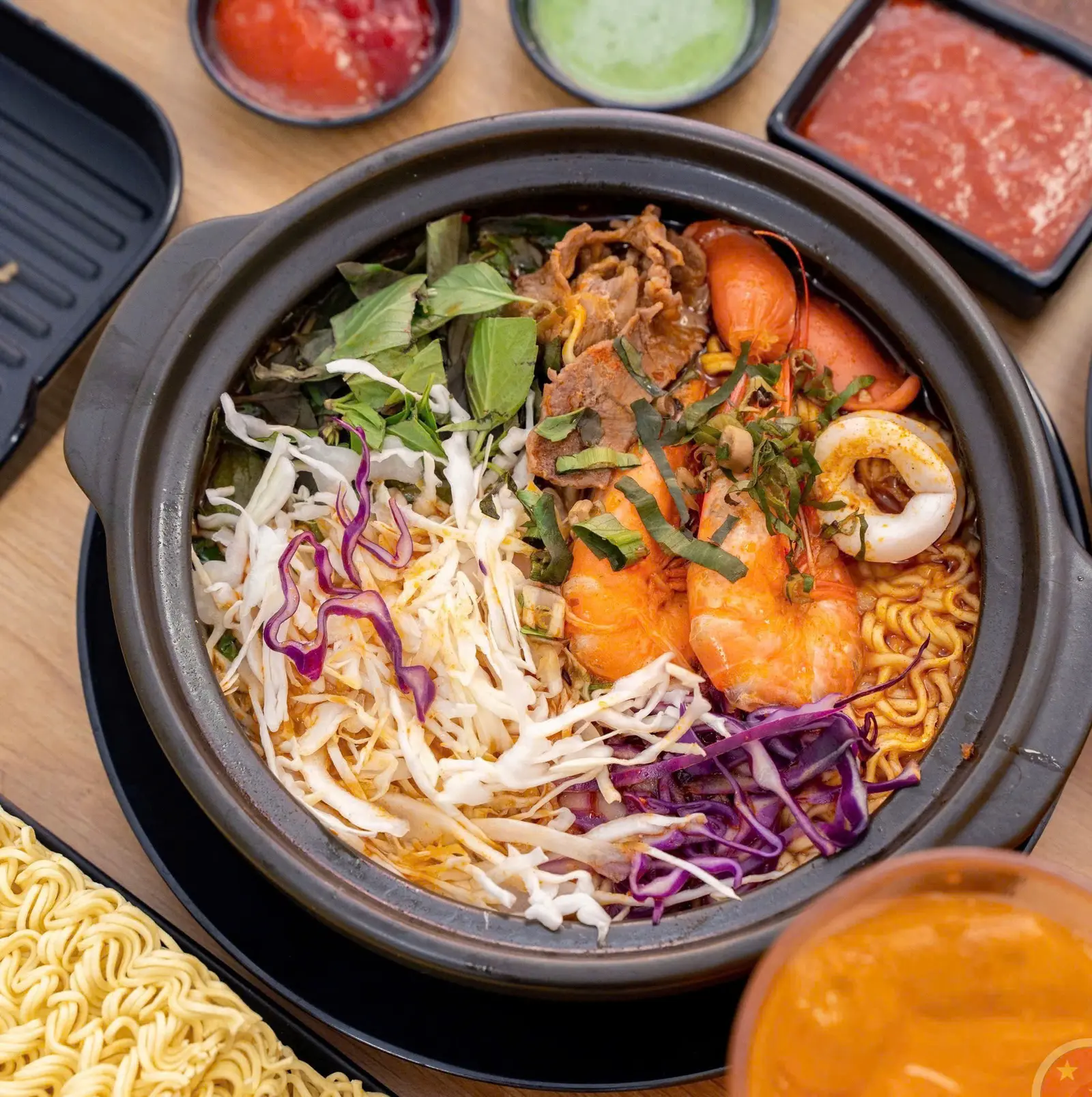 Ảnh bìa Oppa - Mì Cay, Mì Trộn & Ăn Vặt - Đặng Thúc Vịnh