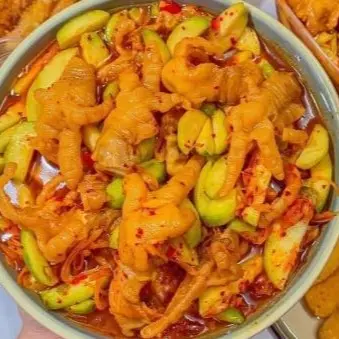 Ảnh bìa Chân Gà - Ăn Vặt Hà Gia Ký - Nguyễn Gia Trí