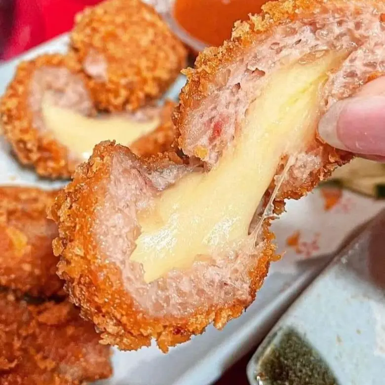 Ảnh bìa Nem Chua Rán Chú Zun - Đông Thiên