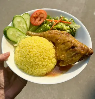 Ảnh đại diện Cơm Gà Đa Vị - Cơm Gà Xốt Mắm Tỏi & Cơm Gà Xốt Thái - Kim Ngưu