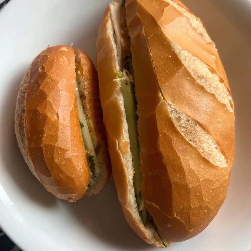 Ảnh bìa Tiệm Bánh Mì Phố Núi 81 - Đường Số 13