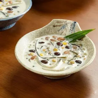 Ảnh đại diện Ăn Vặt Vỉa Hè - Nguyễn Thái Sơn