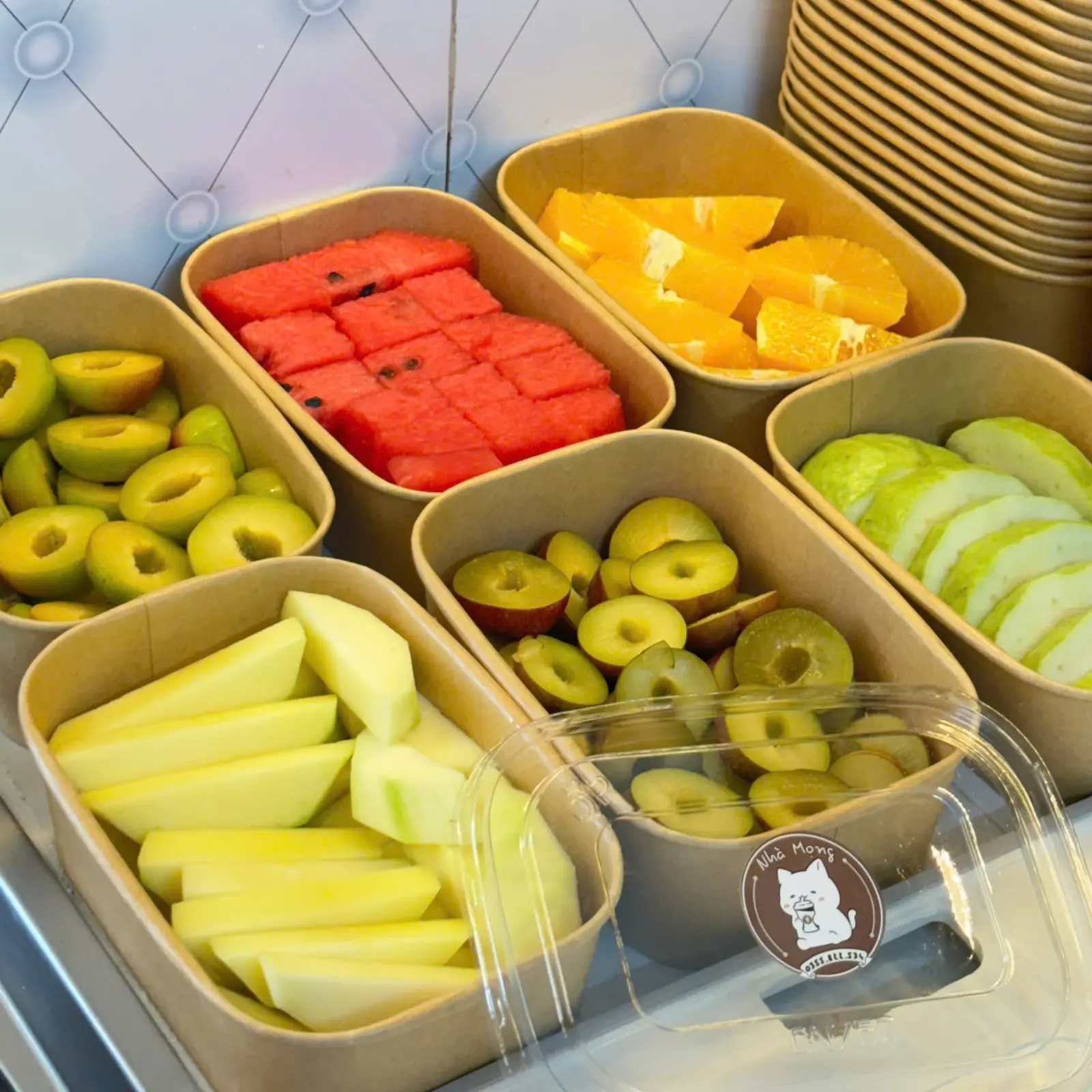 Ảnh bìa Nhà Mọng - Hoa Quả Tươi Gọt Sẵn - Cầu Bươu