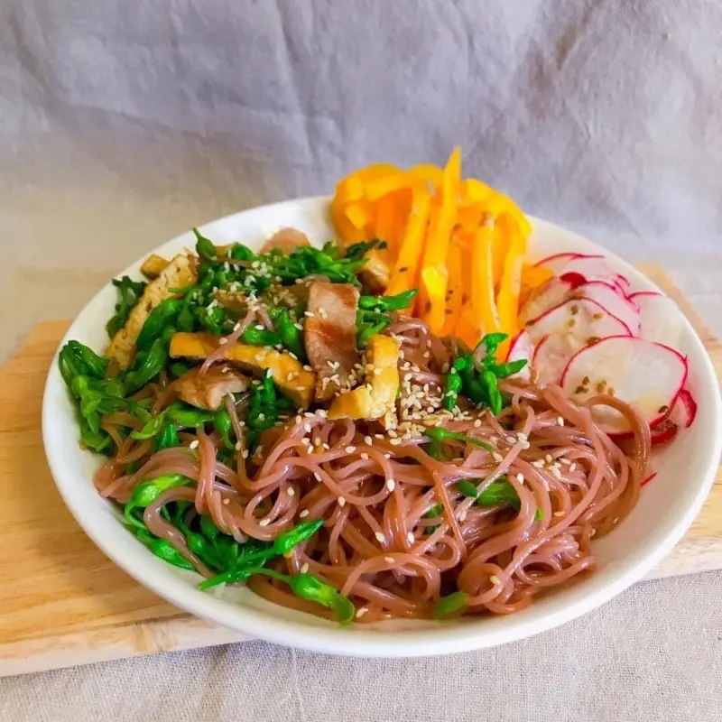 Ảnh bìa Chay Hoa Phước 2 - Bún, Phở & Nem Cuốn Chay - Tôn Thất Tùng