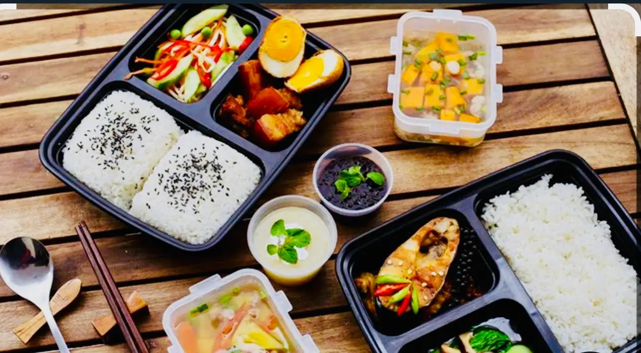 Ảnh bìa Cơm Ngon Nhà Nấu - Cơm Văn Phòng - Đường 3
