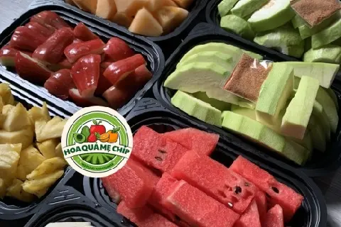 Ảnh bìa Hoa Quả Tươi & Đồ Ăn Vặt Mẹ Chíp - Trần Cung