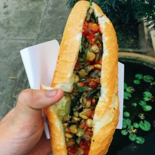 Ảnh bìa Bánh Mì Hến - Vịnh - Lã Xuân Oai