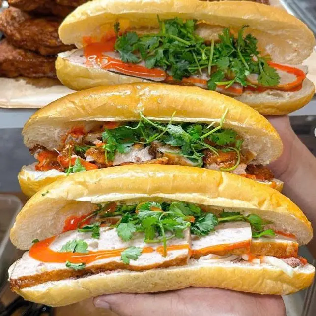Ảnh bìa Bánh Mì Chả Nóng Long Đỉnh - Duy Tân