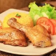 Ảnh bìa Vy Vy Cơm Gà & Mì Trộn - Ấp Hậu Lân