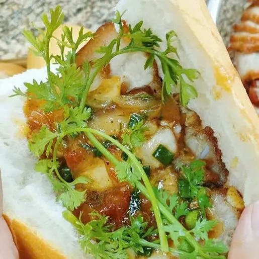 Ảnh bìa BÁNH MÌ GANBATTE - Tân Sơn Nhì