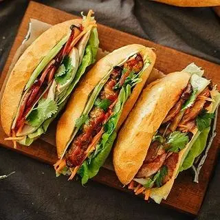 Ảnh đại diện Vượng Tài - Bánh Mì & Xôi Thập Cẩm - Nguyễn Ảnh Thủ