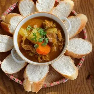 Ảnh đại diện Tuấn Béo - Bánh Mỳ Pate - Võ Chí Công