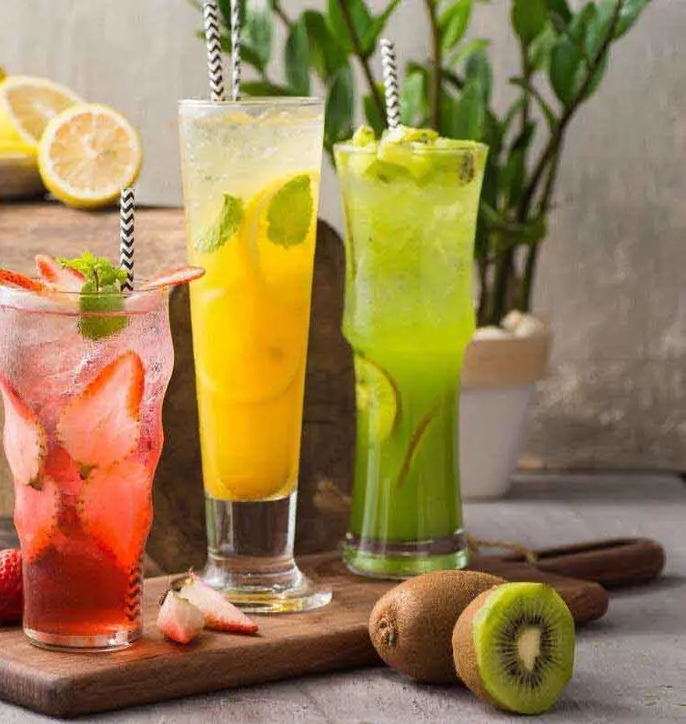 Ảnh bìa Trà Trái Cây Ông Chú - Phan Huy Ích