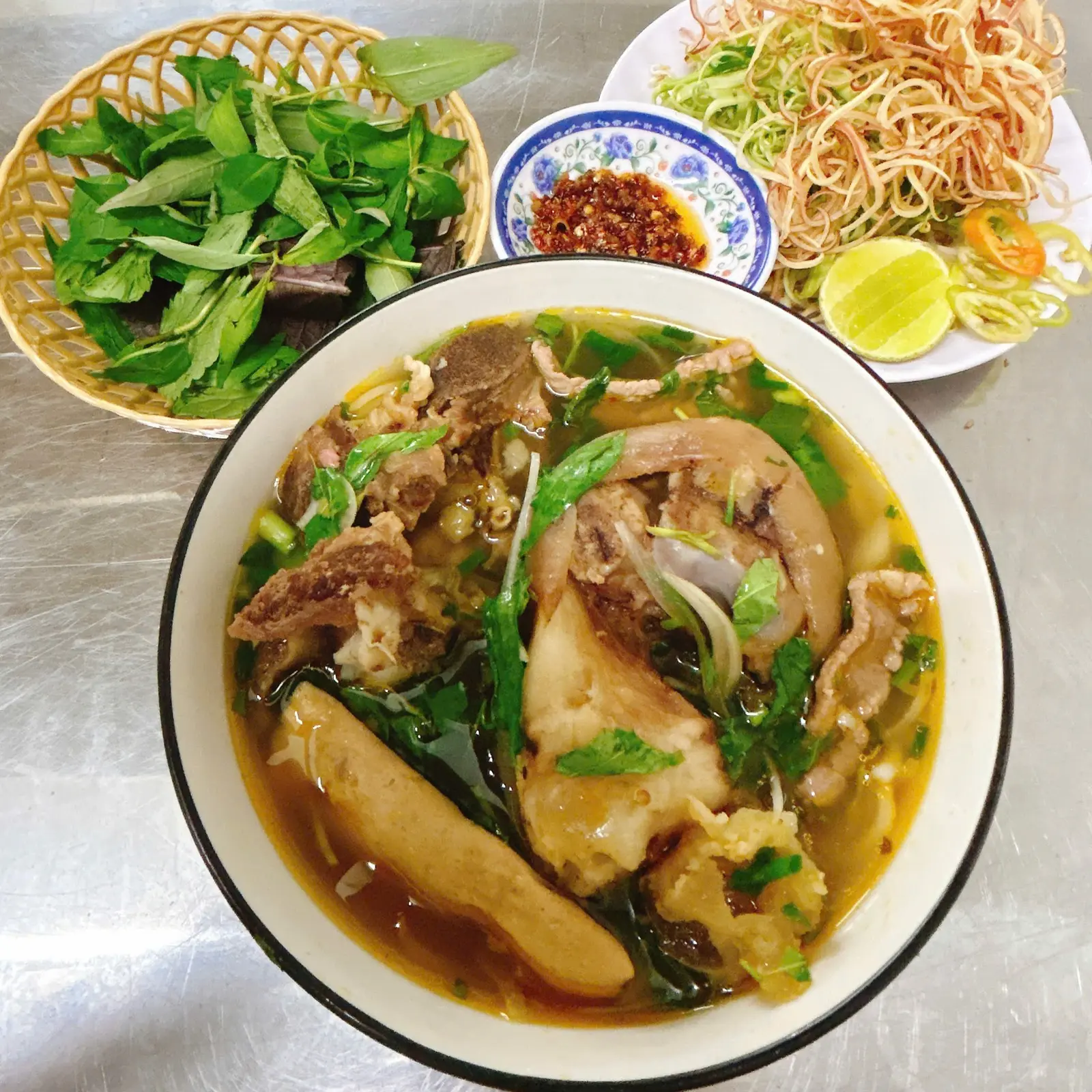 Ảnh bìa Bún Bò Thuý Vinh - Hậu Giang