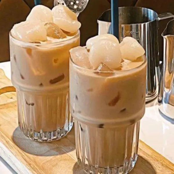 Ảnh bìa Nhất Vị - Sữa Chua, Trà Sữa & Trà Trái Cây - Tạ Quang Bửu