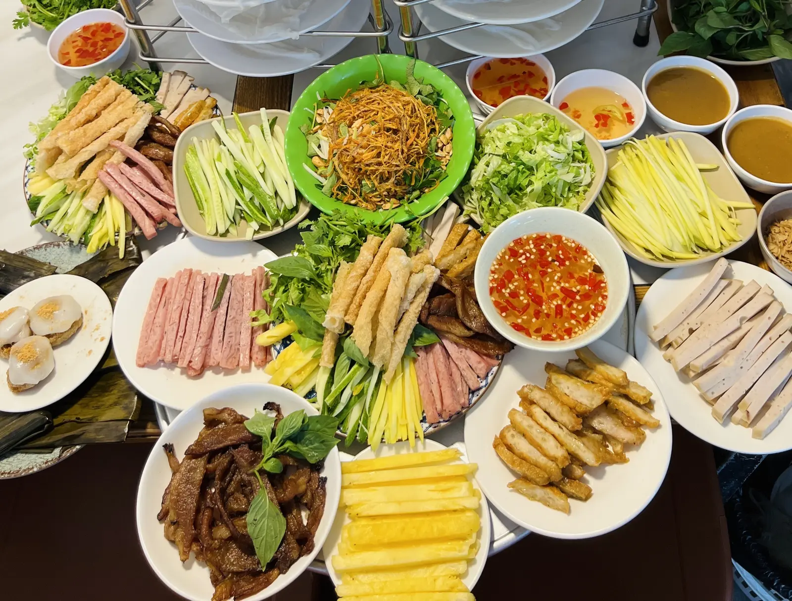 Ảnh bìa Bánh Ướt Tròn - Kim Ngưu