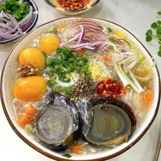 Ảnh đại diện Súp Cua Út - Nguyễn Thượng Hiền