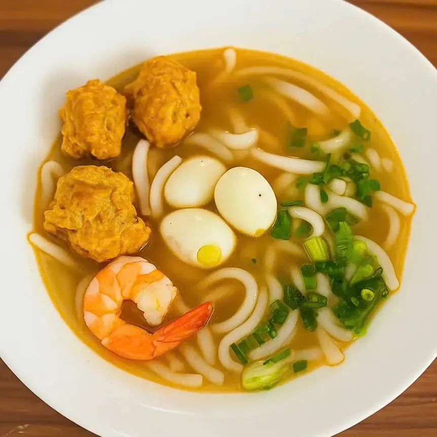 Ảnh bìa Bánh Canh Quán Huế - Phan Văn Hớn