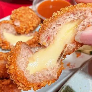 Ảnh đại diện Tiệm Nhà Ốc - Bánh Mì, & Nem Chua Rán - Láng Hạ