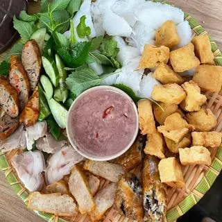 Ảnh đại diện Bún Đậu Ngọc Hân - Đội Cấn