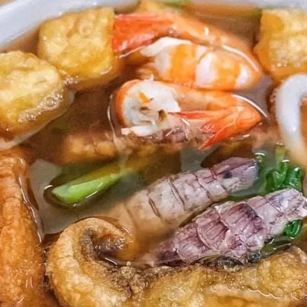 Ảnh bìa Bún Riêu Bề Bề - Lê Văn Hiến