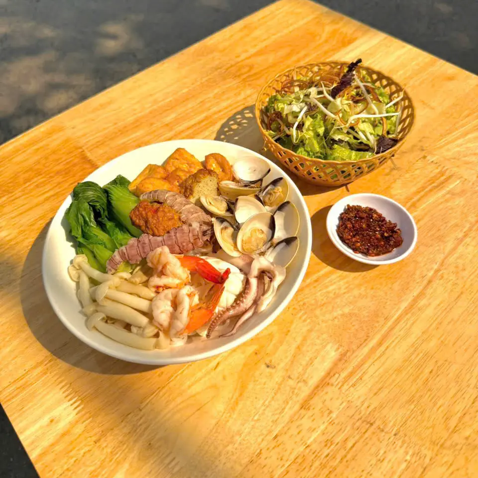 Ảnh bìa Bún Hải Sản 35 - Bún Hải Sản & Bún Riêu Cua - 346 Thái Hà