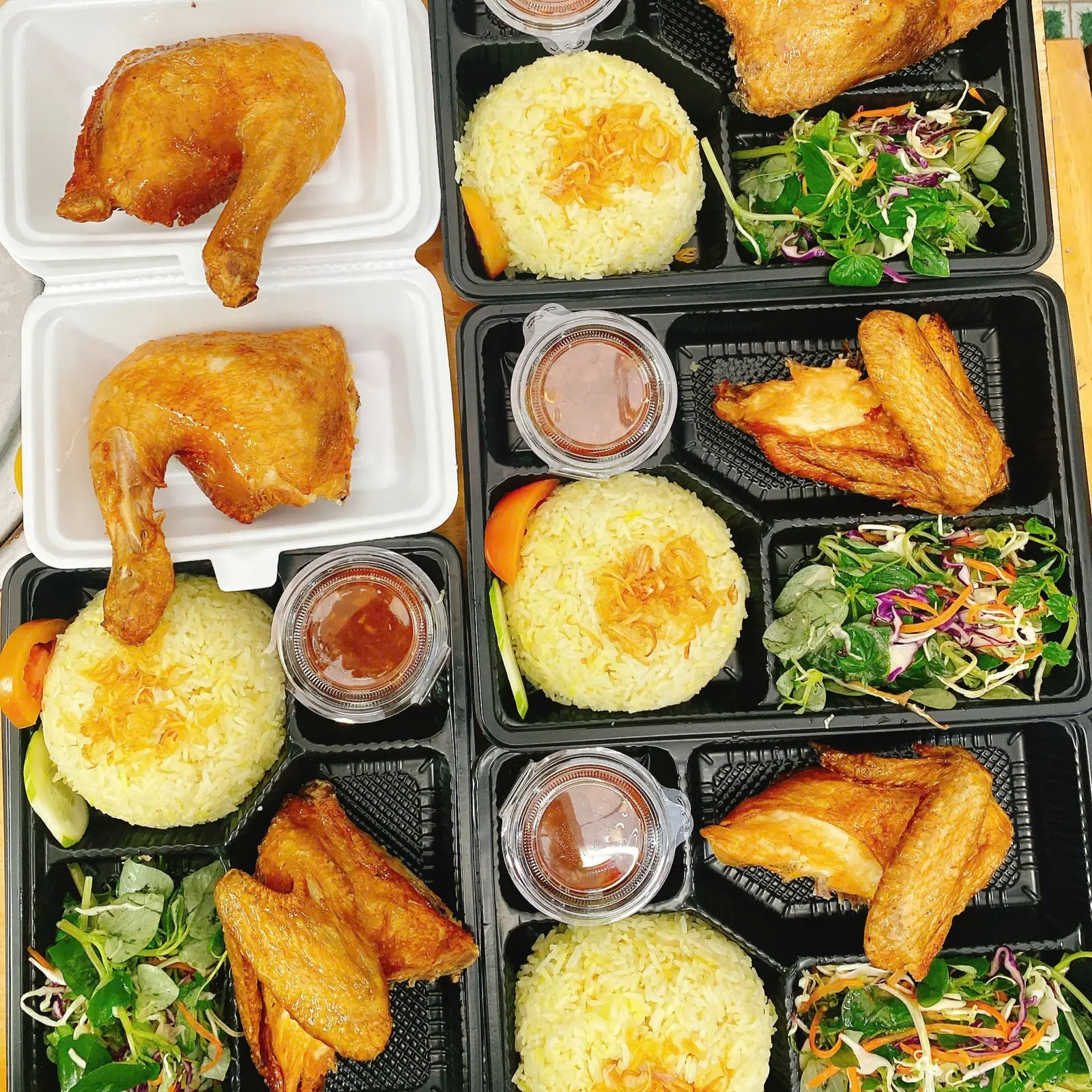 Ảnh bìa CƠM GÀ CƠM PHẦN TRƯỜNG AN - Bình Thành
