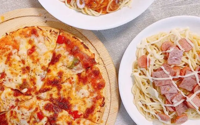 Ảnh bìa Pizza PocPoc - Spaghetti & Salad - Đỗ Đức Dục