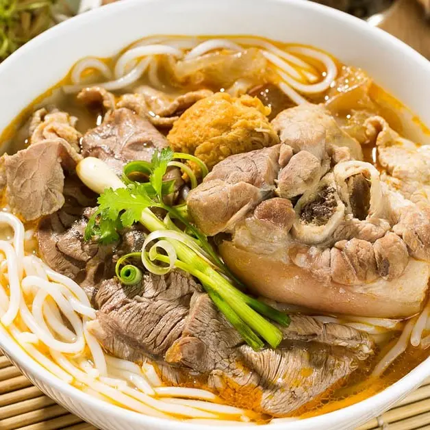 Ảnh bìa Bún Bò Huế 530 - Lạc Long Quân