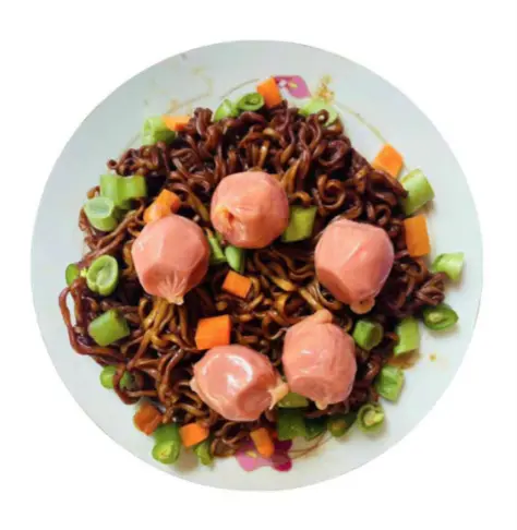 Ảnh bìa Uyên Nhi - Nem Nướng Nha Trang, Mì Trộn Indomie & Đồ Ăn Vặt - Phan Đình Giót