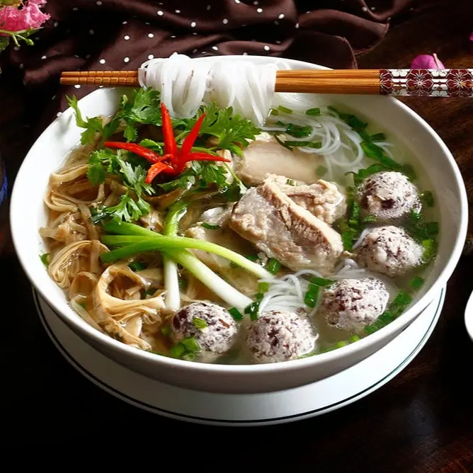 Ảnh bìa Bếp Cô Hoa - Hủ Tiếu Nam Vang, Bún Thái & Bánh Canh Cua - Lê Văn Sỹ
