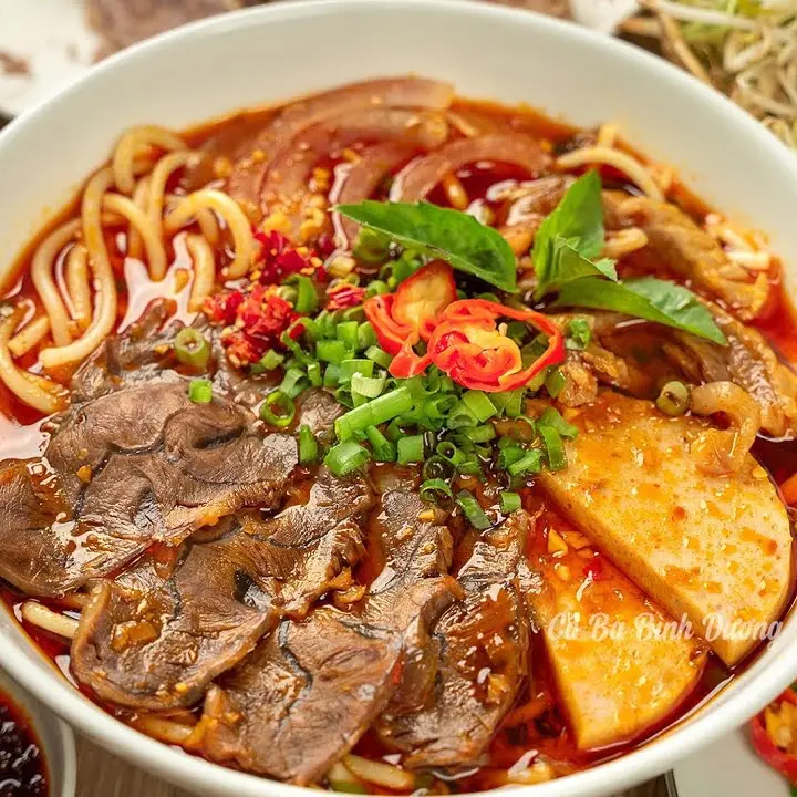 Ảnh bìa Mệ Ơi - Bún Bò Huế & Bánh Huế - Phạm Văn Đồng